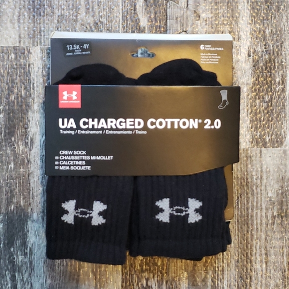 Under Armour Other - NEW!  UNDER ARMOUR CHARGED COTTON 2.0 CREW SOCKS